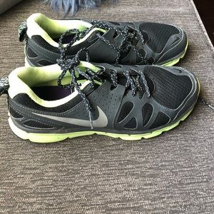 Nike sneakers size 10